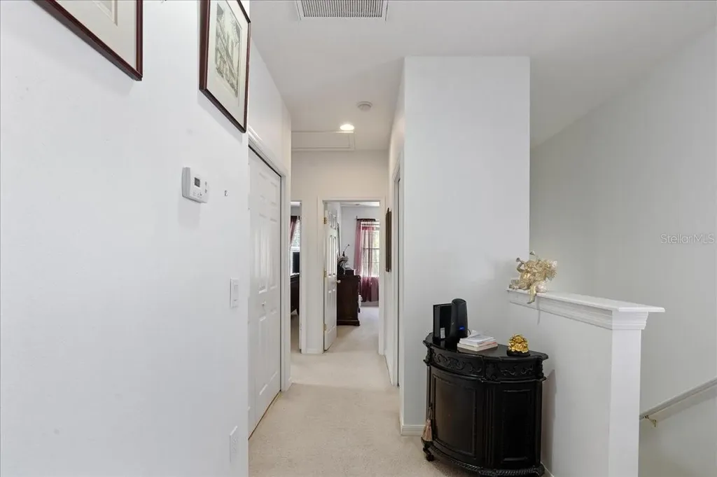 4445 Amberly Oaks Court Tampa FL 33614