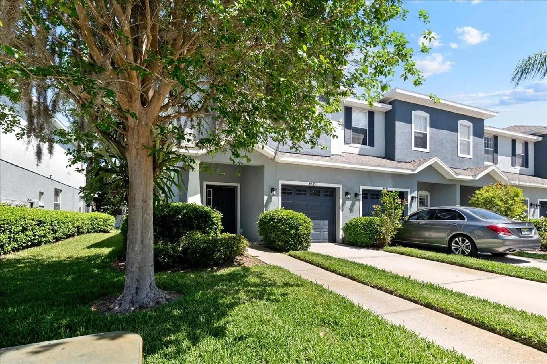 4445 Amberly Oaks Court Tampa FL 33614