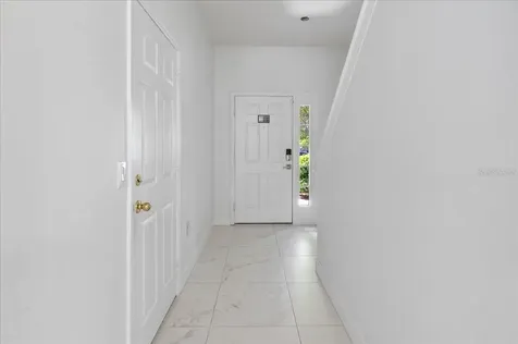 4445 Amberly Oaks Court Tampa FL 33614