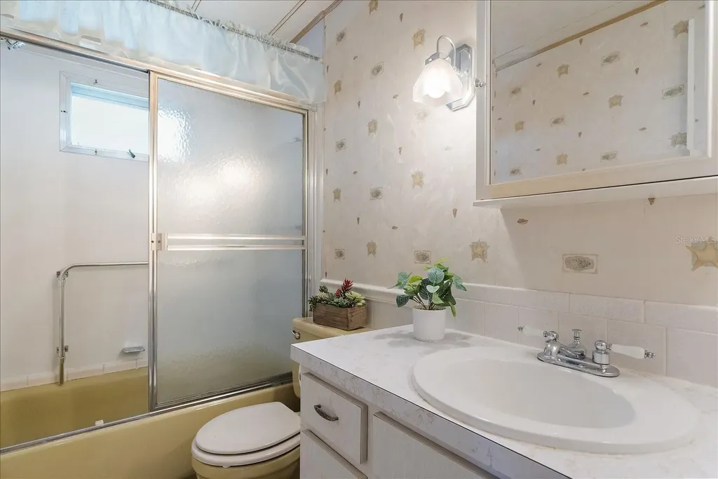 89 Del Rio Drive Palmetto FL 34221