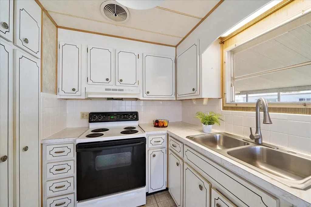 89 Del Rio Drive Palmetto FL 34221