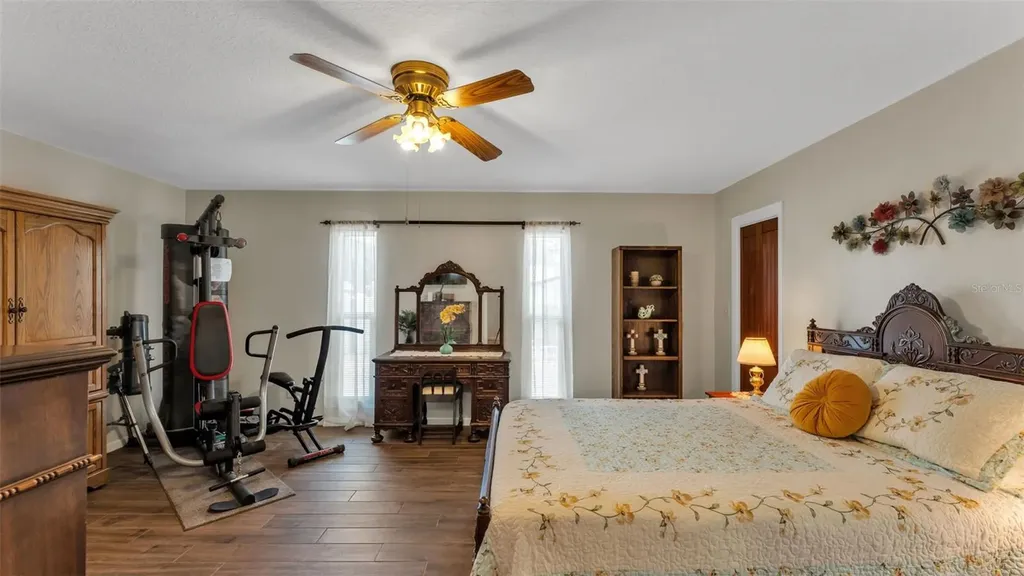 2974 163rd Terrace N Clearwater FL 33760