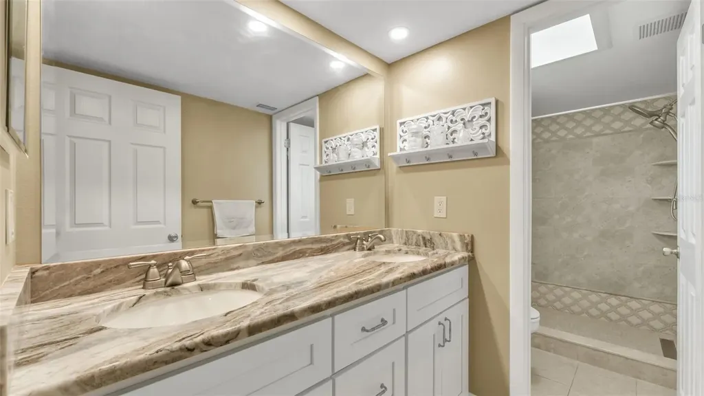 2974 163rd Terrace N Clearwater FL 33760