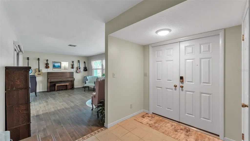 2974 163rd Terrace N Clearwater FL 33760