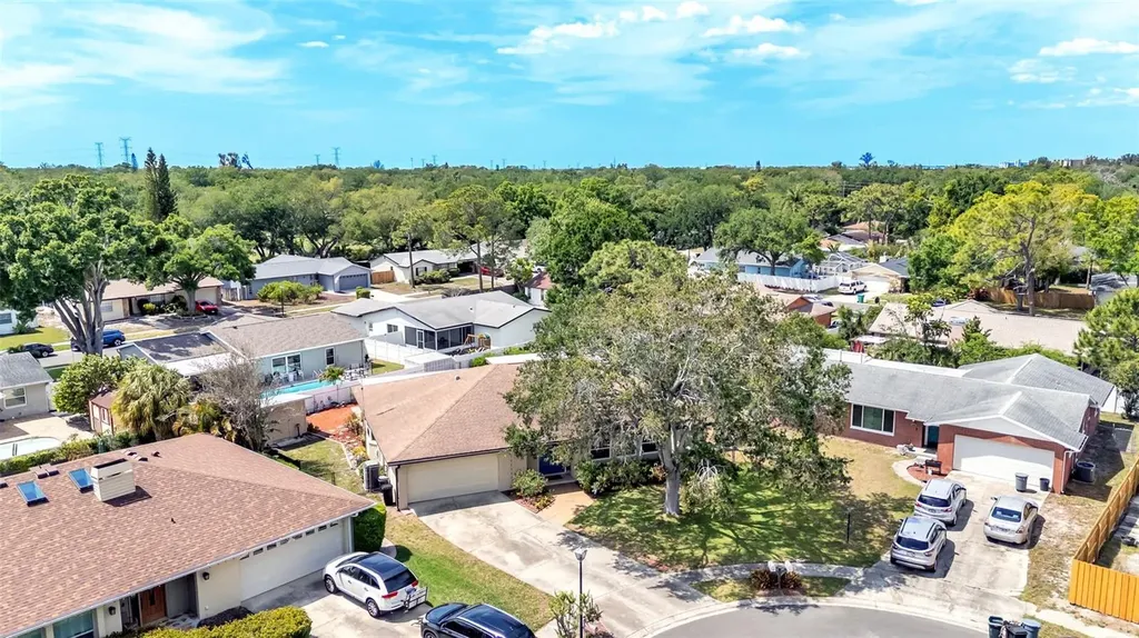 2974 163rd Terrace N Clearwater FL 33760
