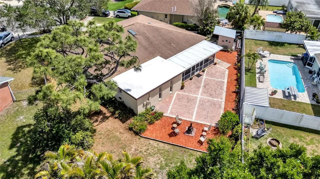 2974 163rd Terrace N Clearwater FL 33760