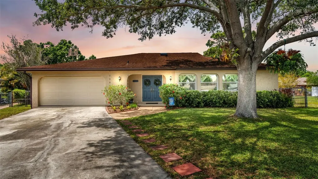 2974 163rd Terrace N Clearwater FL 33760
