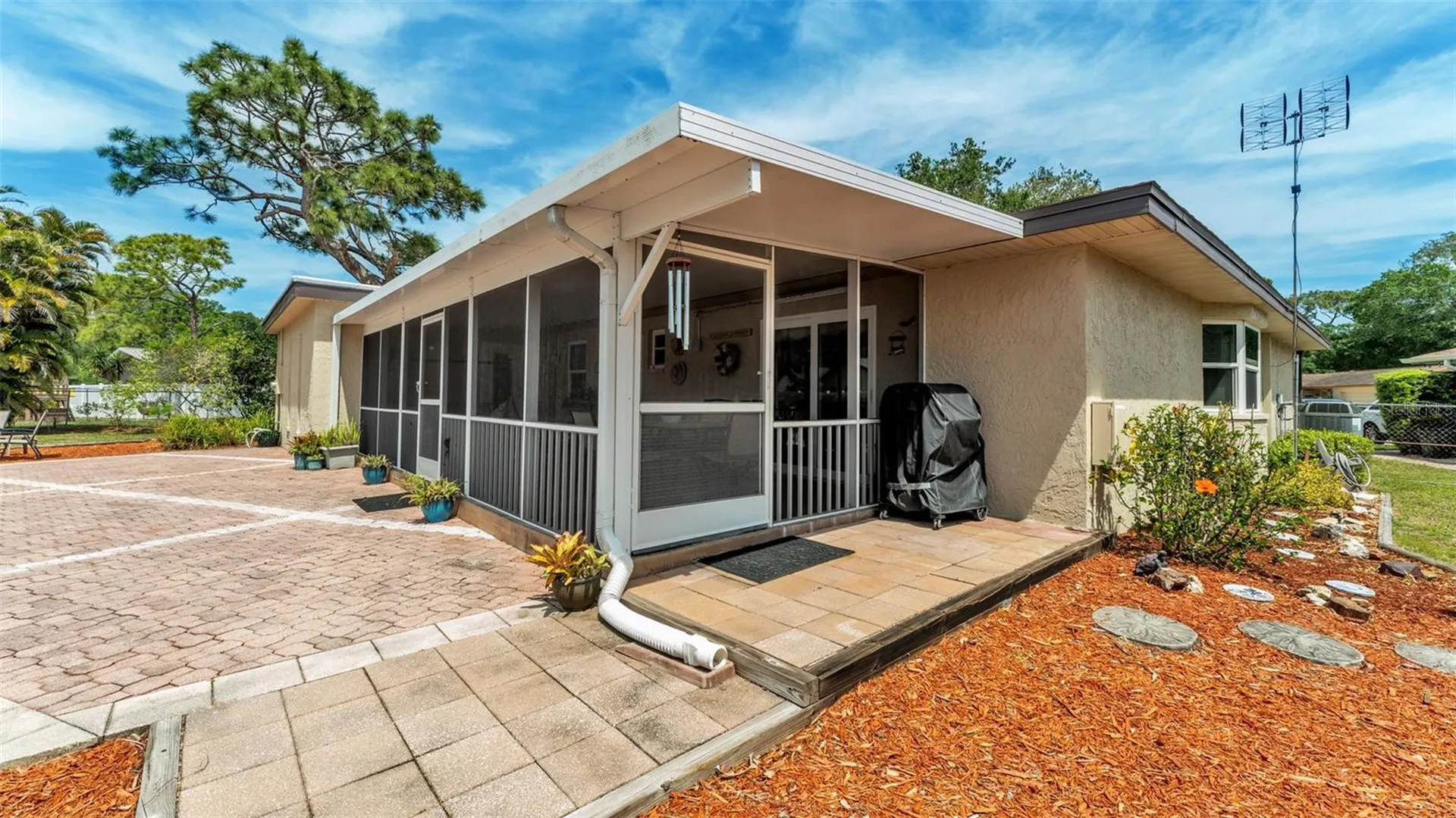 2974 163rd Terrace N Clearwater FL 33760