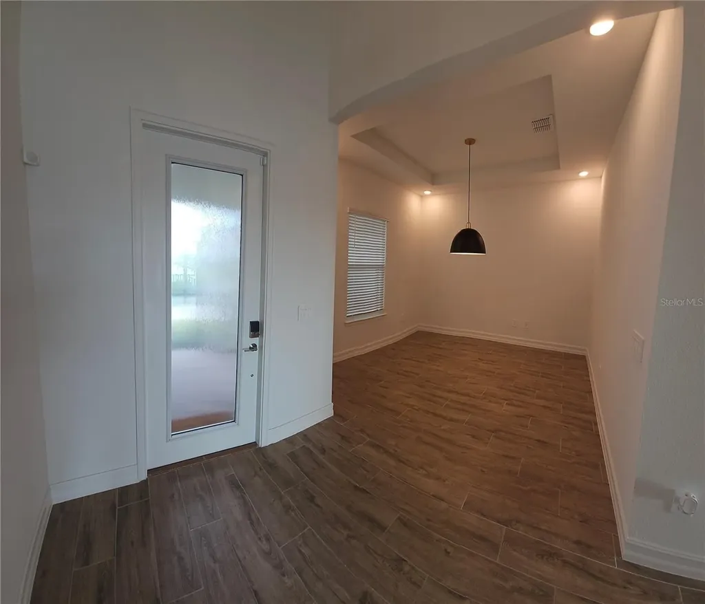 1112 Seagrape Drive Ruskin FL 33570