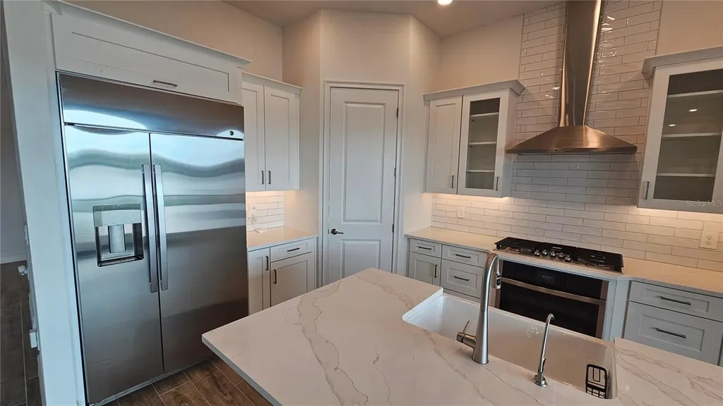 1112 Seagrape Drive Ruskin FL 33570