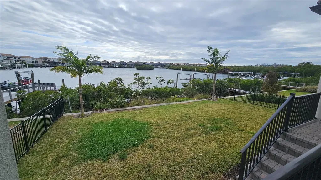1112 Seagrape Drive Ruskin FL 33570