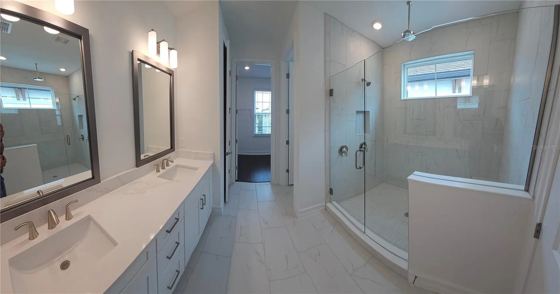 1112 Seagrape Drive Ruskin FL 33570