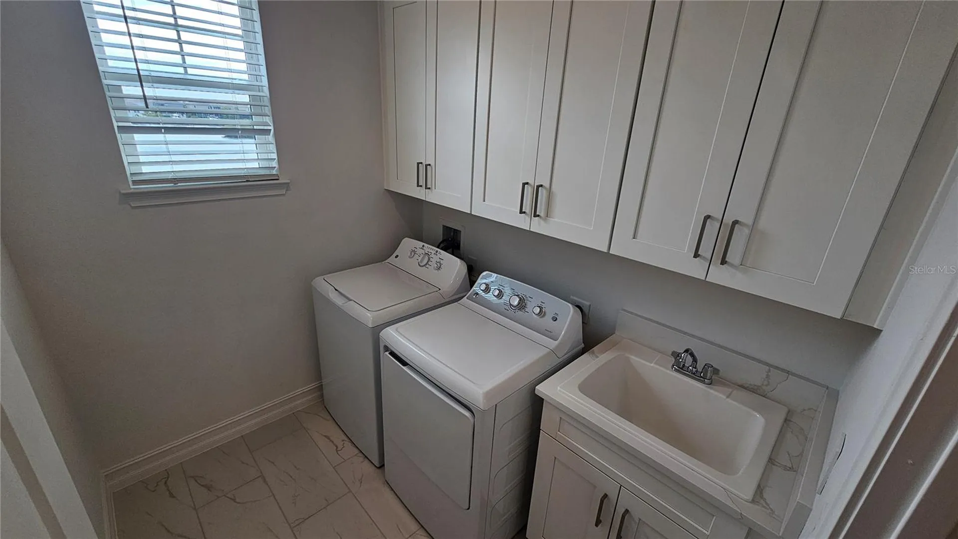 1112 Seagrape Drive Ruskin FL 33570