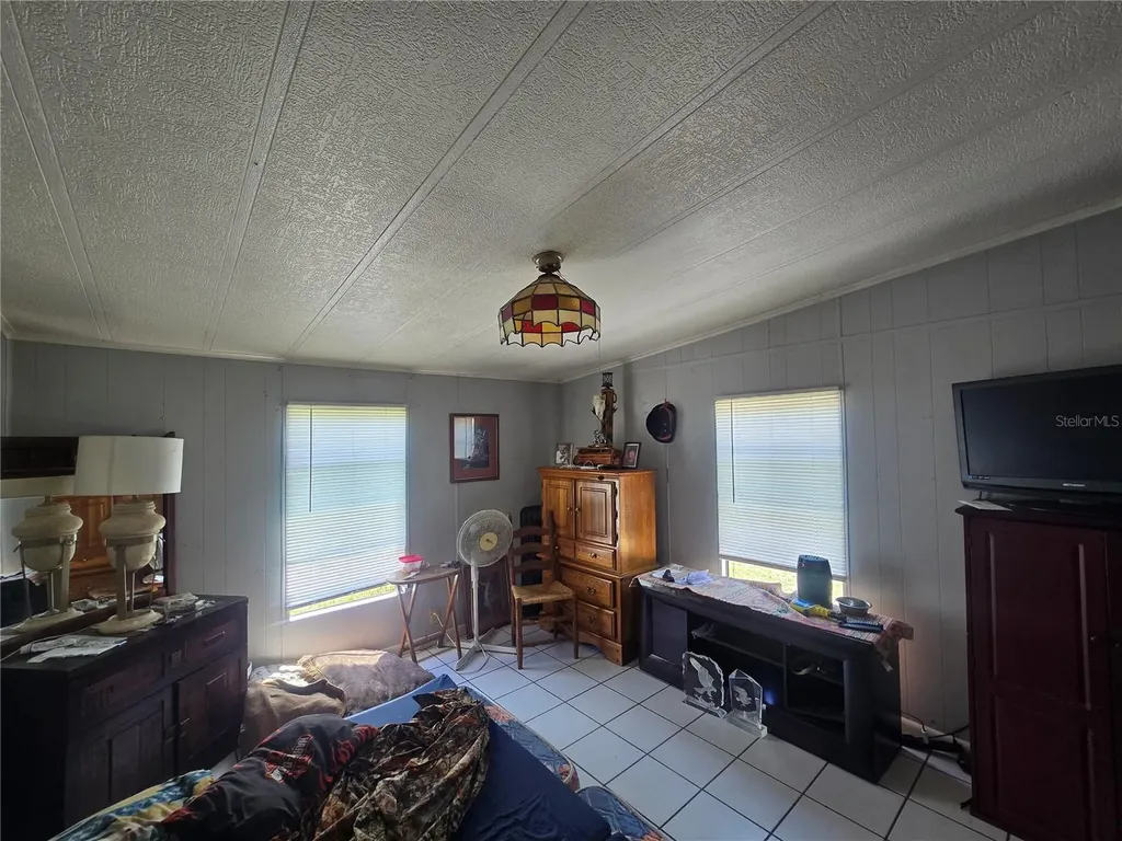 1099 E La Salle Street Hernando FL 34442