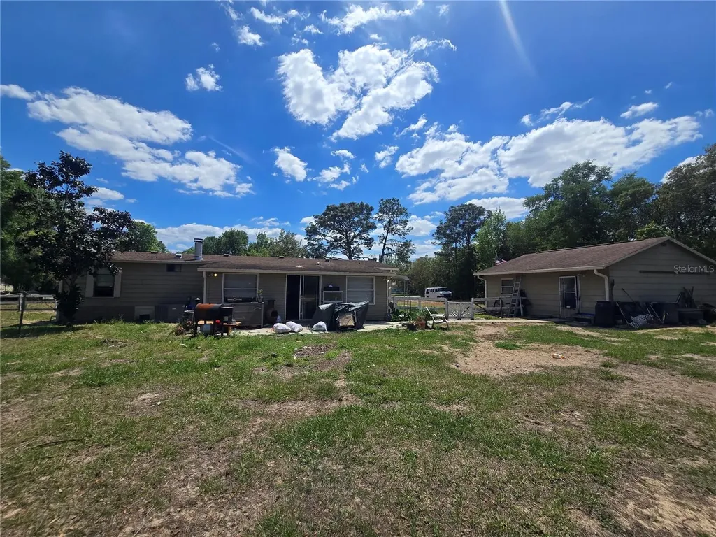1099 E La Salle Street Hernando FL 34442