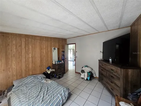 1099 E La Salle Street Hernando FL 34442