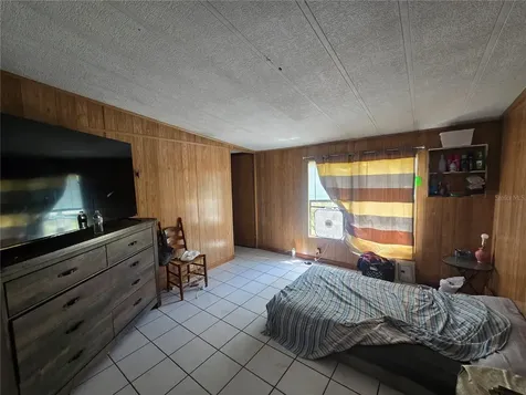 1099 E La Salle Street Hernando FL 34442