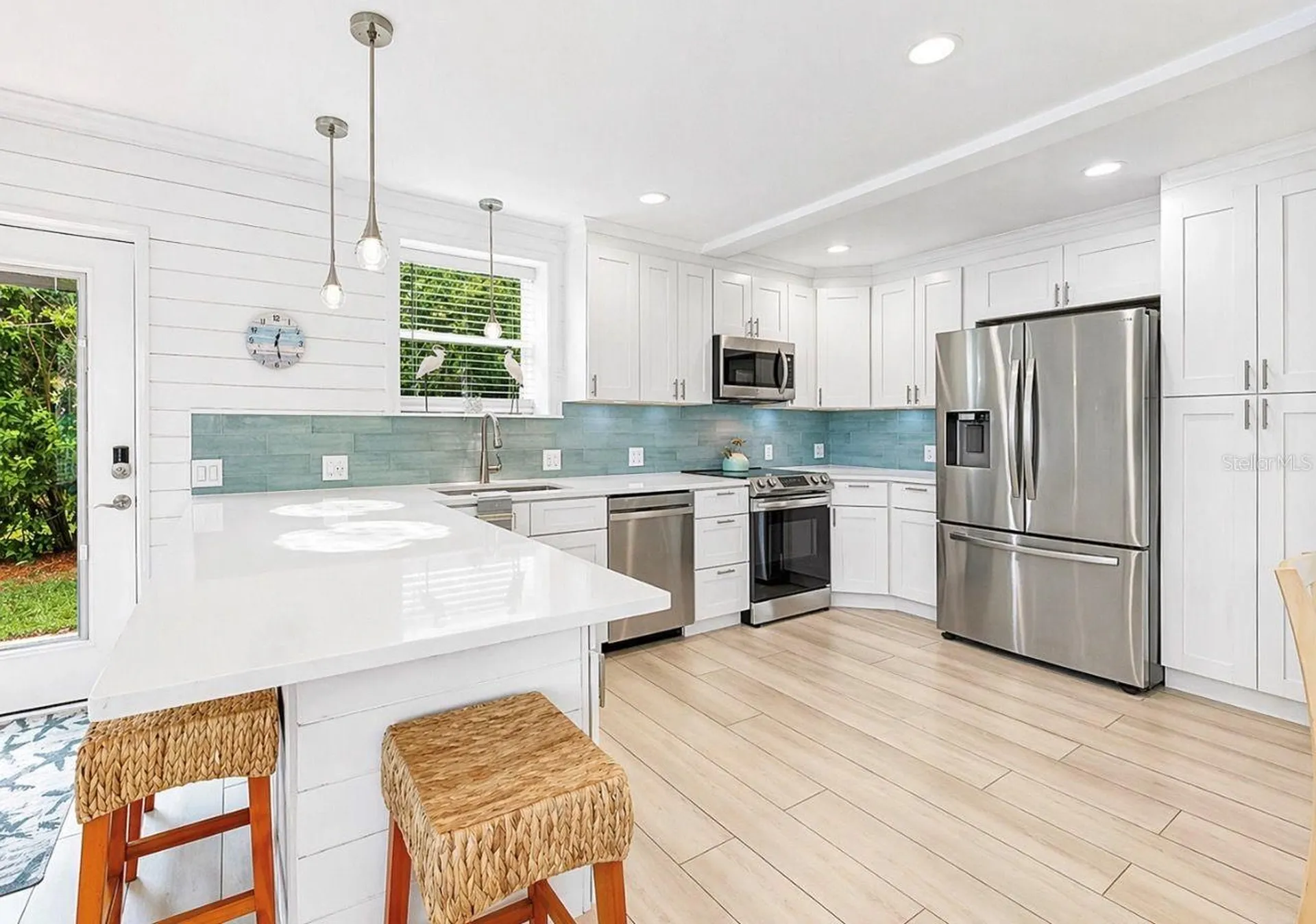 8096 Glenbrooke Lane Sarasota FL 34243