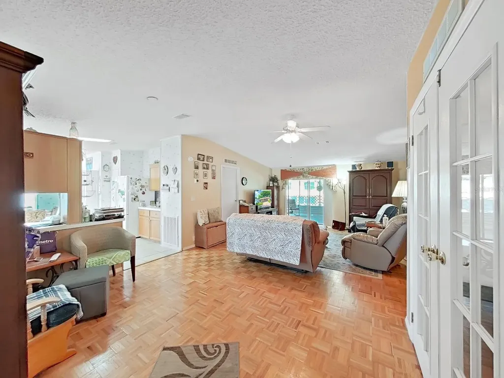 37701 Newal Avenue Zephyrhills FL 33542