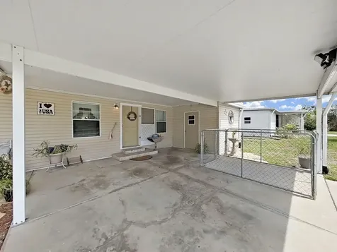 37701 Newal Avenue Zephyrhills FL 33542