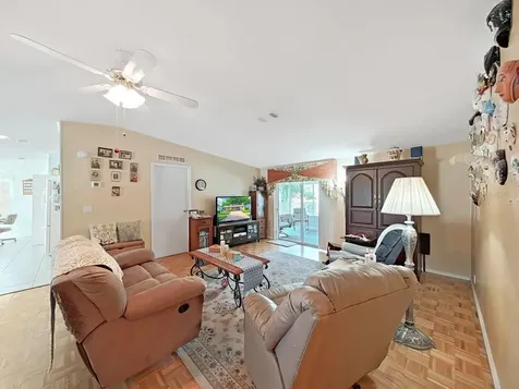 37701 Newal Avenue Zephyrhills FL 33542
