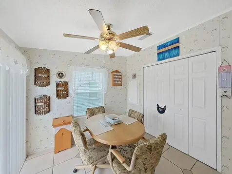 37701 Newal Avenue Zephyrhills FL 33542