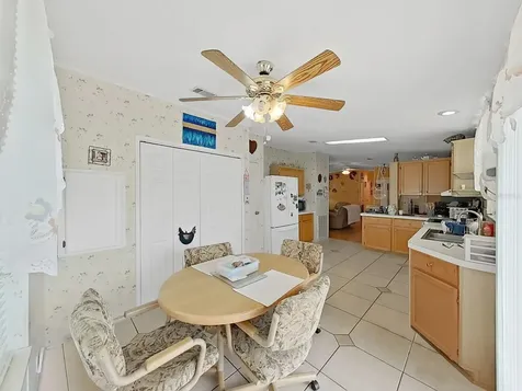 37701 Newal Avenue Zephyrhills FL 33542