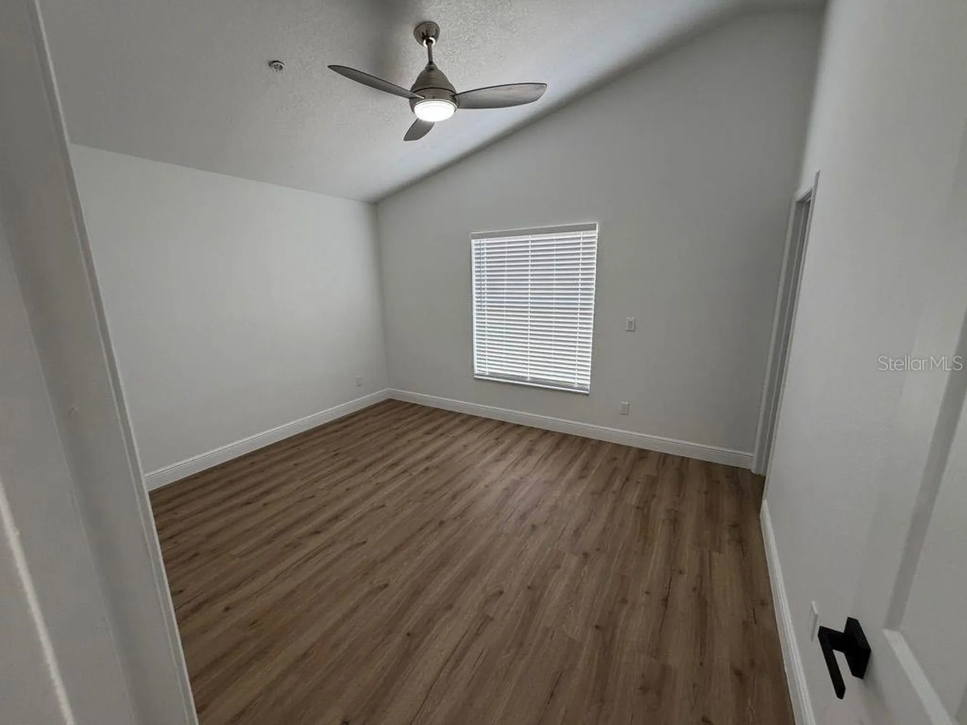 9743 Hollyhill Drive Orlando FL 32824