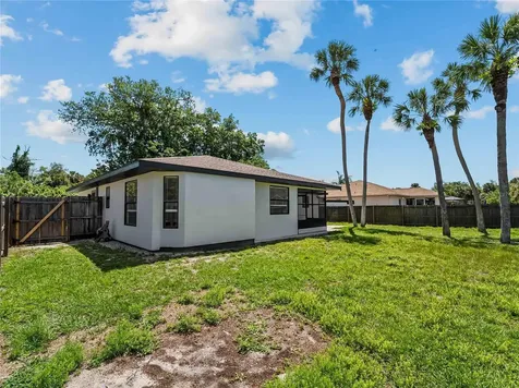 1609 Kirkwood Street North Port FL 34288