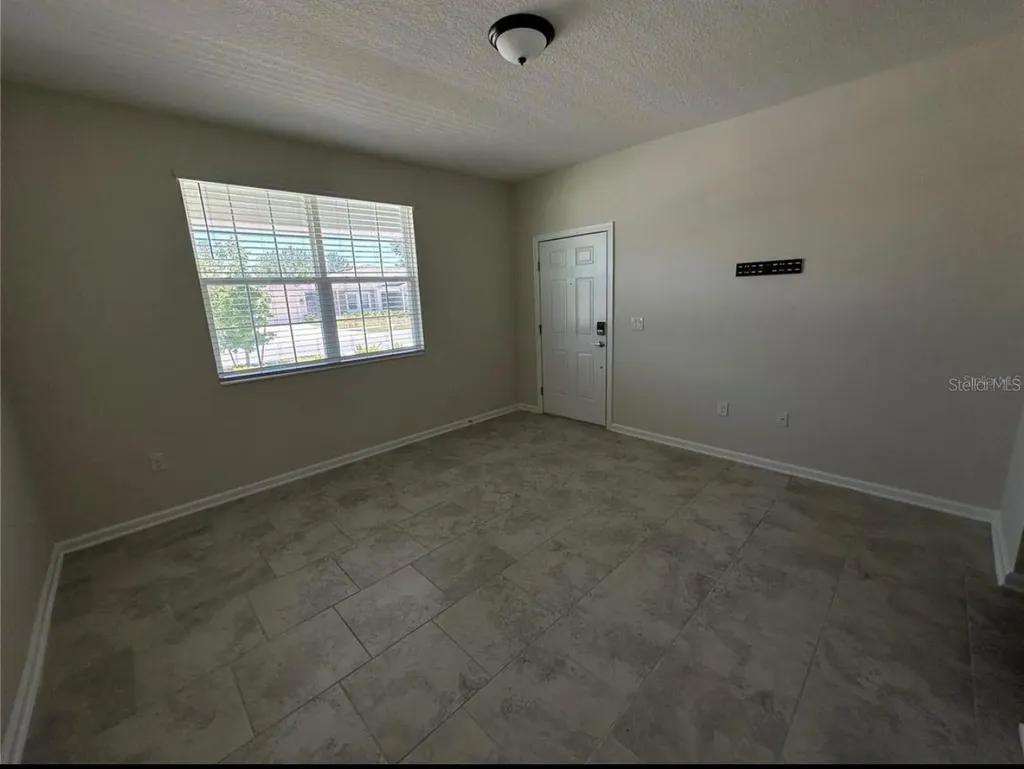 4500 Bluff Oak Loop Kissimmee FL 34746