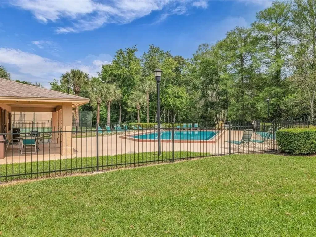 4818 S Semoran Boulevard Orlando FL 32822