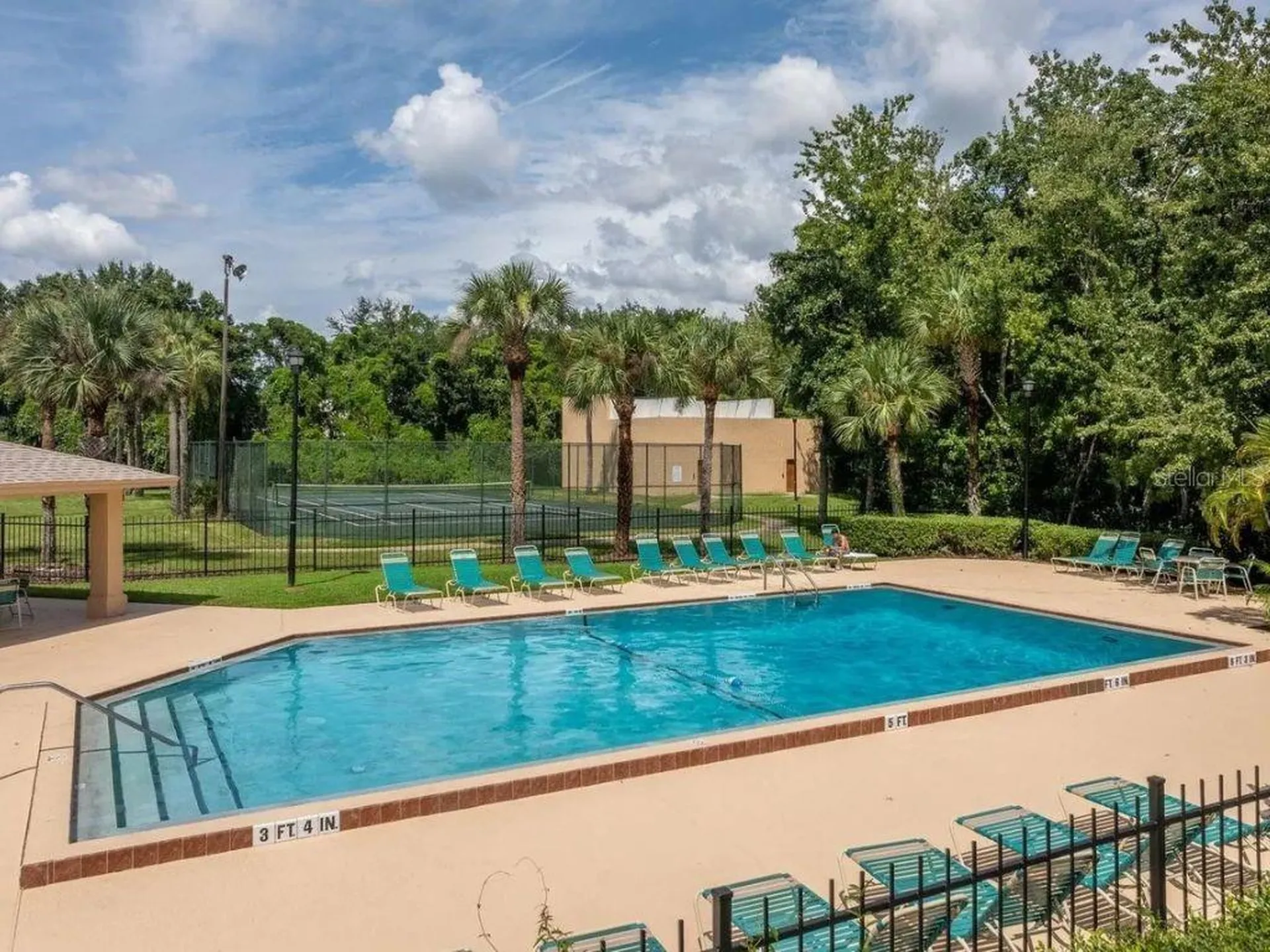 4818 S Semoran Boulevard Orlando FL 32822