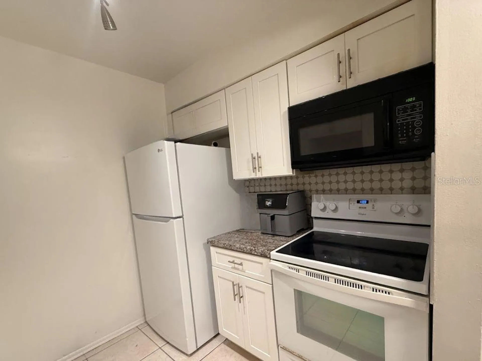 4818 S Semoran Boulevard Orlando FL 32822