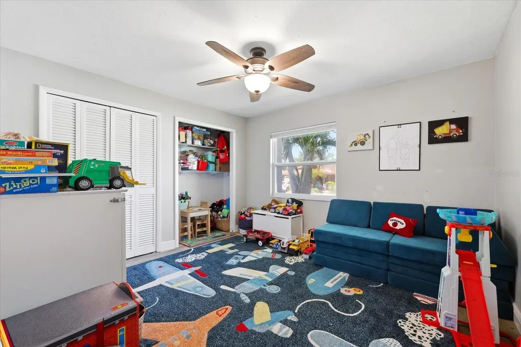7089 122nd Way Seminole FL 33772