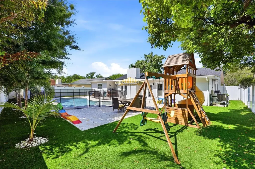 7089 122nd Way Seminole FL 33772