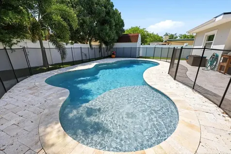 7089 122nd Way Seminole FL 33772