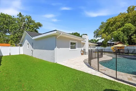 7089 122nd Way Seminole FL 33772