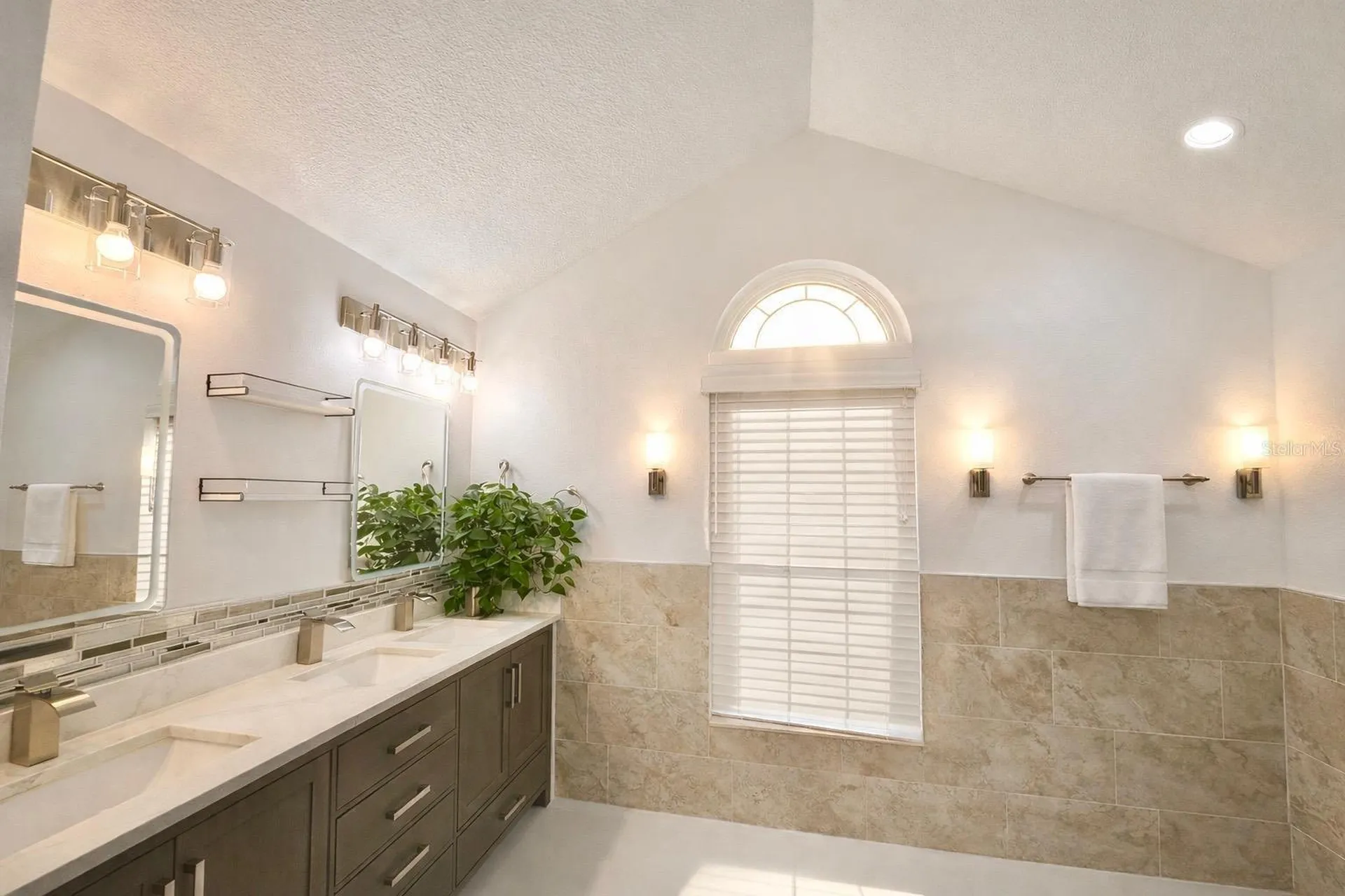 2151 Candleridge Court Oviedo FL 32765