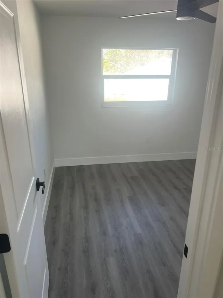 4075 38th Avenue N St Petersburg FL 33713