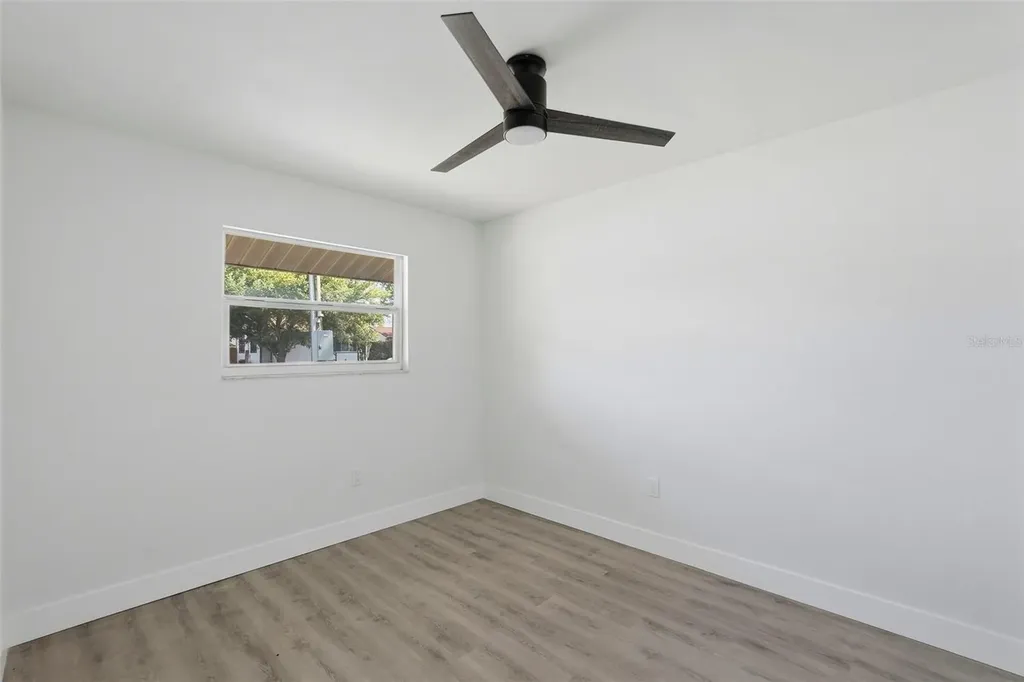 4075 38th Avenue N St Petersburg FL 33713