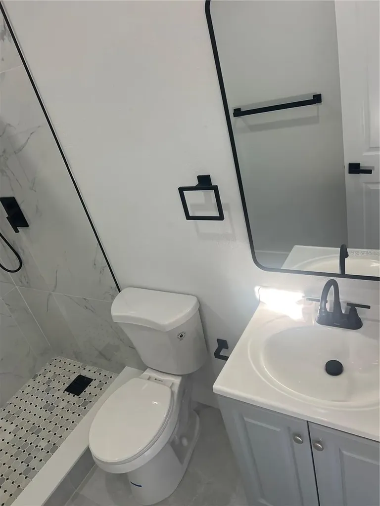 4075 38th Avenue N St Petersburg FL 33713
