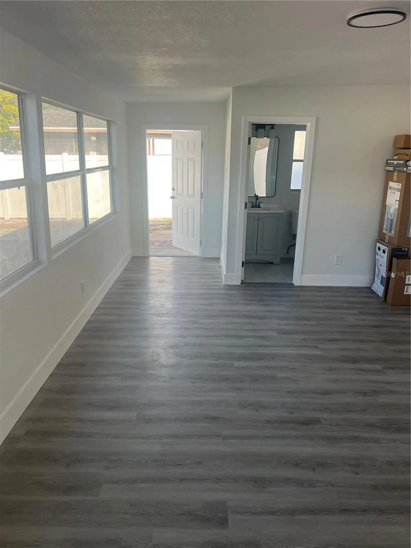 4075 38th Avenue N St Petersburg FL 33713