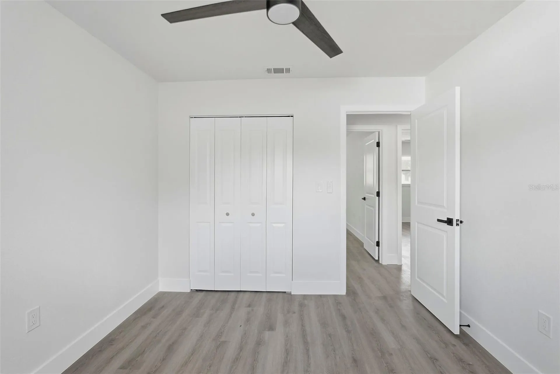 4075 38th Avenue N St Petersburg FL 33713