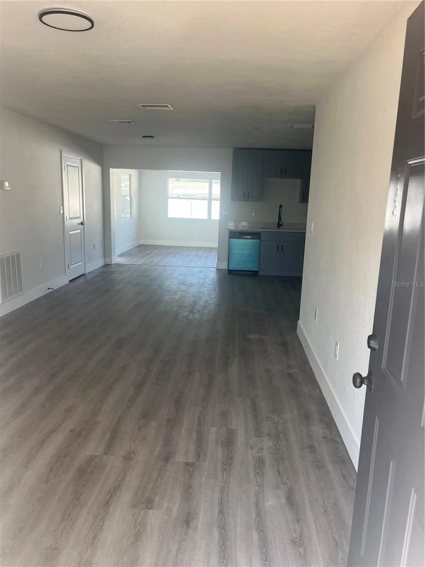 4075 38th Avenue N St Petersburg FL 33713