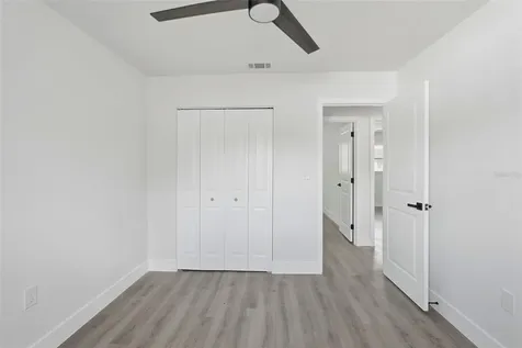 4075 38th Avenue N St Petersburg FL 33713