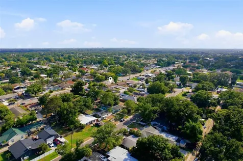 4075 38th Avenue N St Petersburg FL 33713