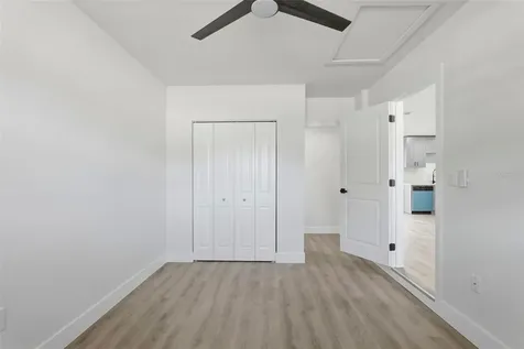 4075 38th Avenue N St Petersburg FL 33713
