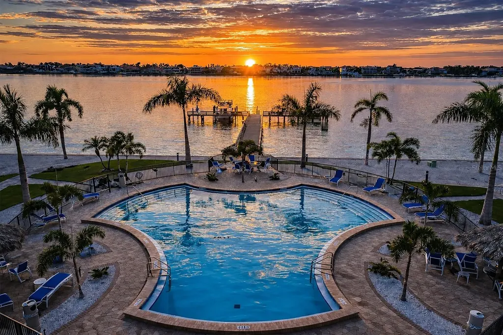 5220 Brittany Drive S St Petersburg FL 33715