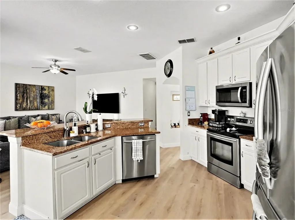 4992 Hook Hollow Circle Orlando FL 32837