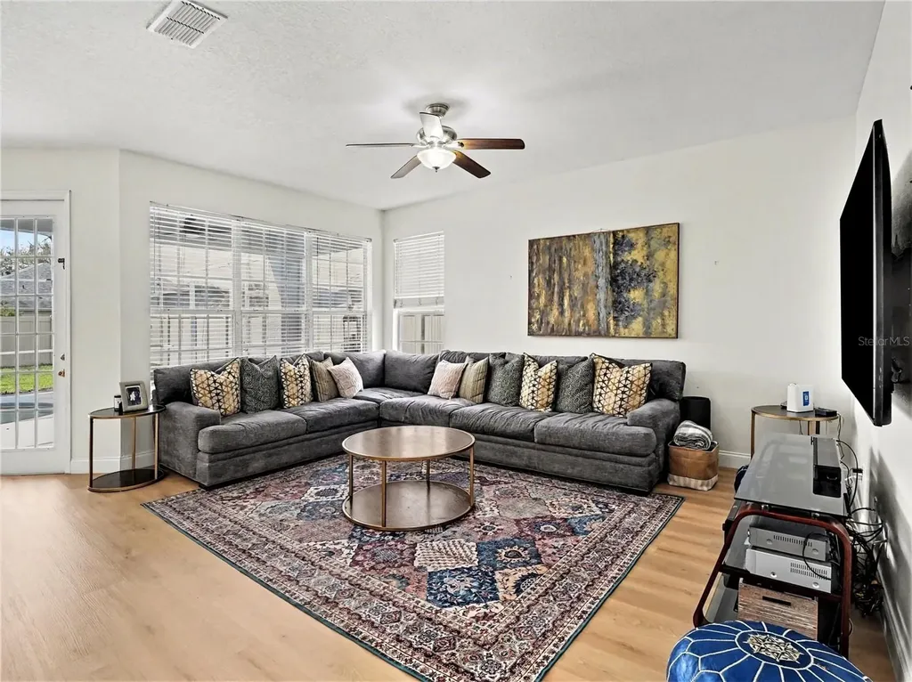 4992 Hook Hollow Circle Orlando FL 32837